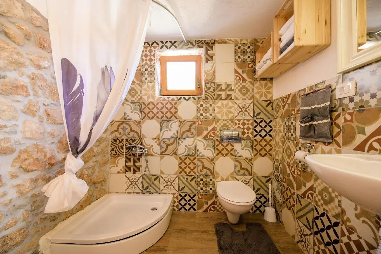 Boutique B&B Mali Pariz Grizane-Belgrad Bed & Breakfast