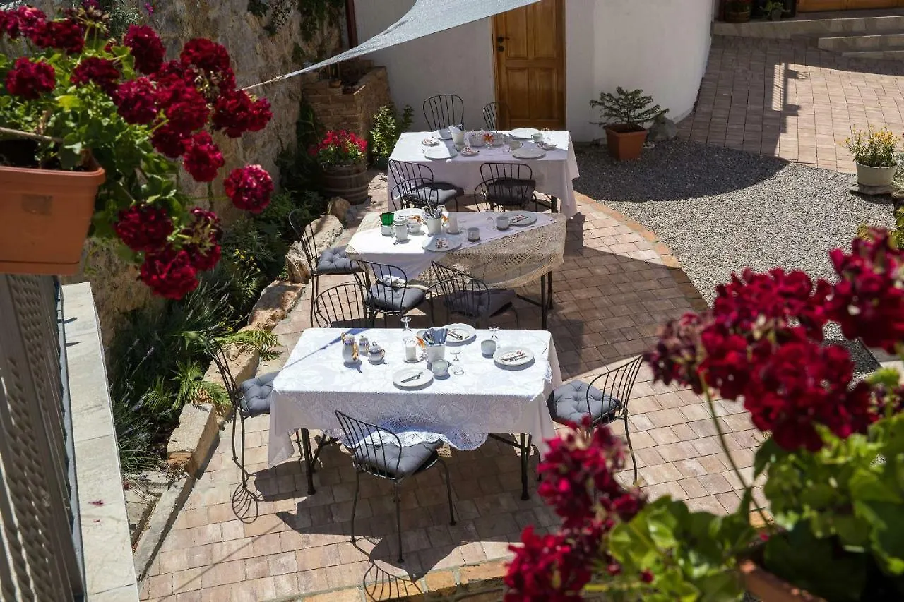 Bed & Breakfast Boutique B&B Mali Pariz Grizane-Belgrad