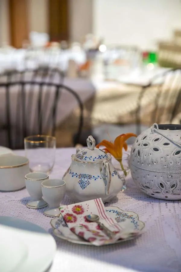 Boutique B&B Mali Pariz Grizane-Belgrad Bed & Breakfast