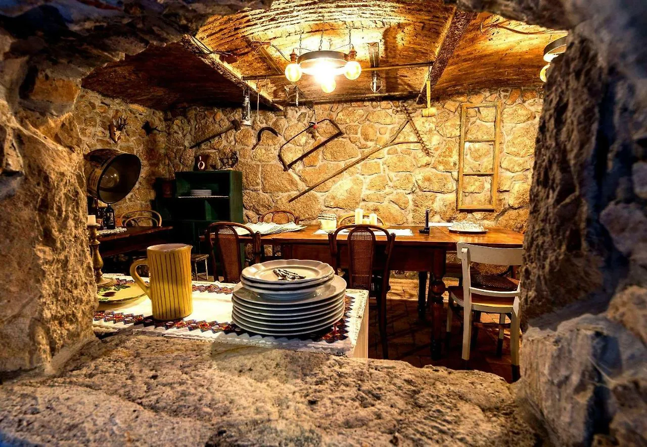 ***** Bed & Breakfast Boutique B&B Mali Pariz Grizane-Belgrad Croatia
