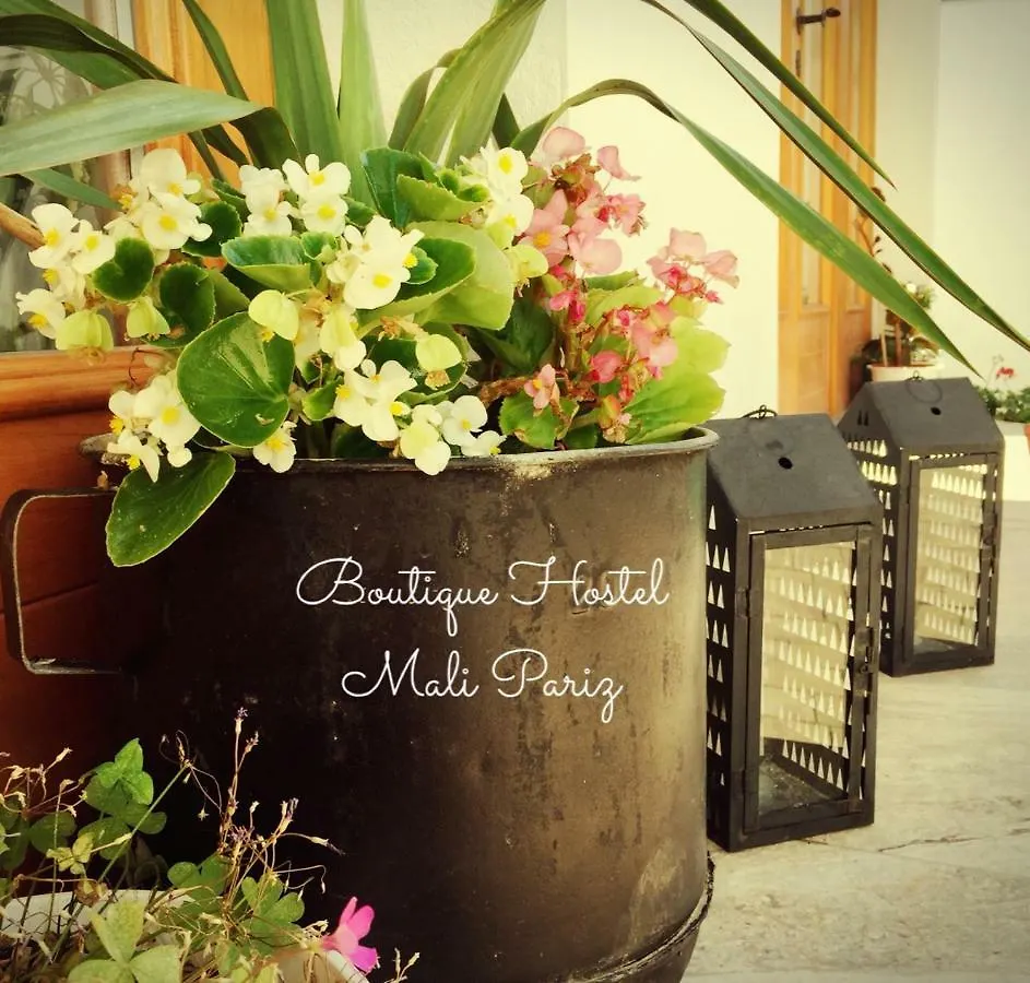 Bed & Breakfast Boutique B&B Mali Pariz Grizane-Belgrad