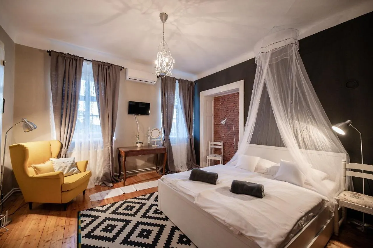 Boutique B&B Mali Pariz Grizane-Belgrad 5*,